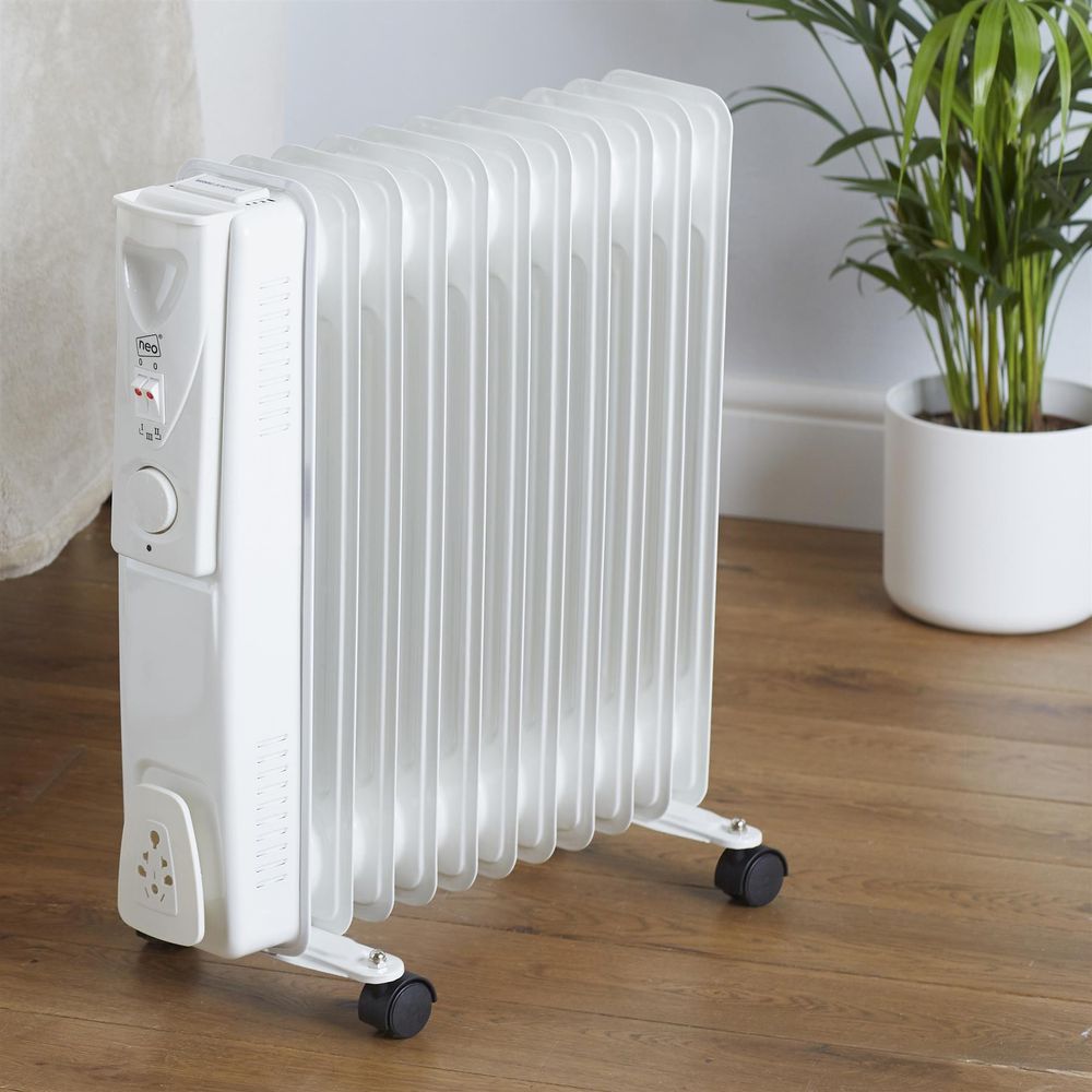 2000 - 2500W Electric Oil Filled Radiator in Black or White-Seasons Home Store