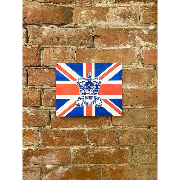 Metal Advertising Wall Sign - Grunge British With Crown-Seasons Home Store